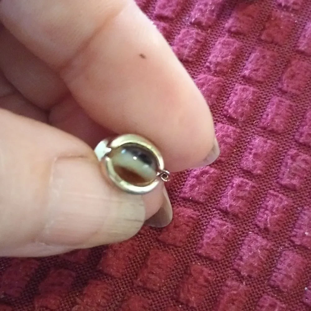 TriStone cat's eye tie tack